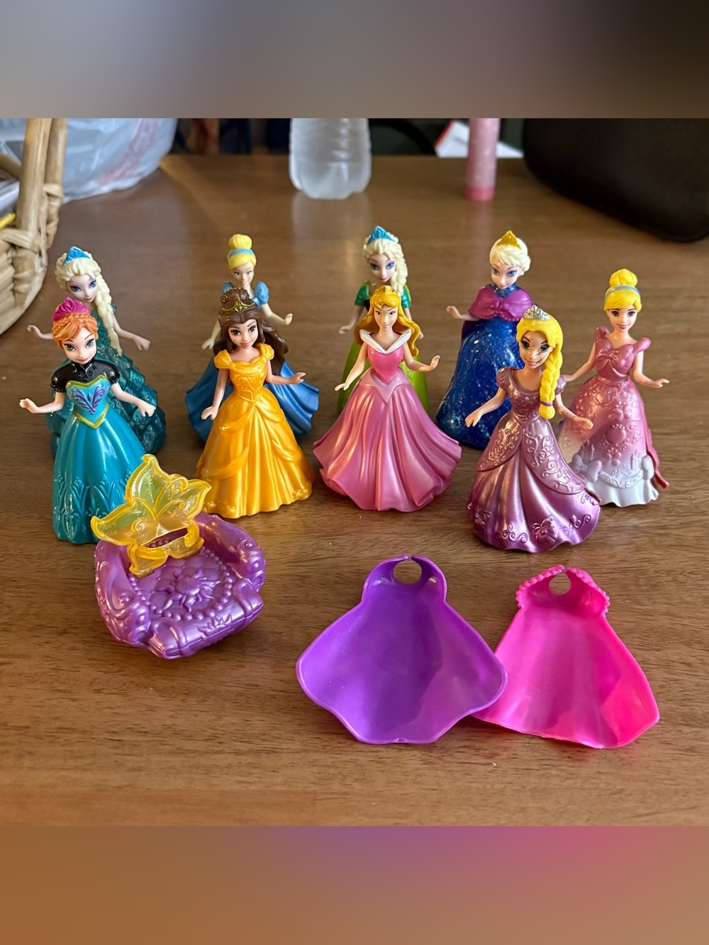Disney Princess Little Kingdom Magiclip mini doll bundle